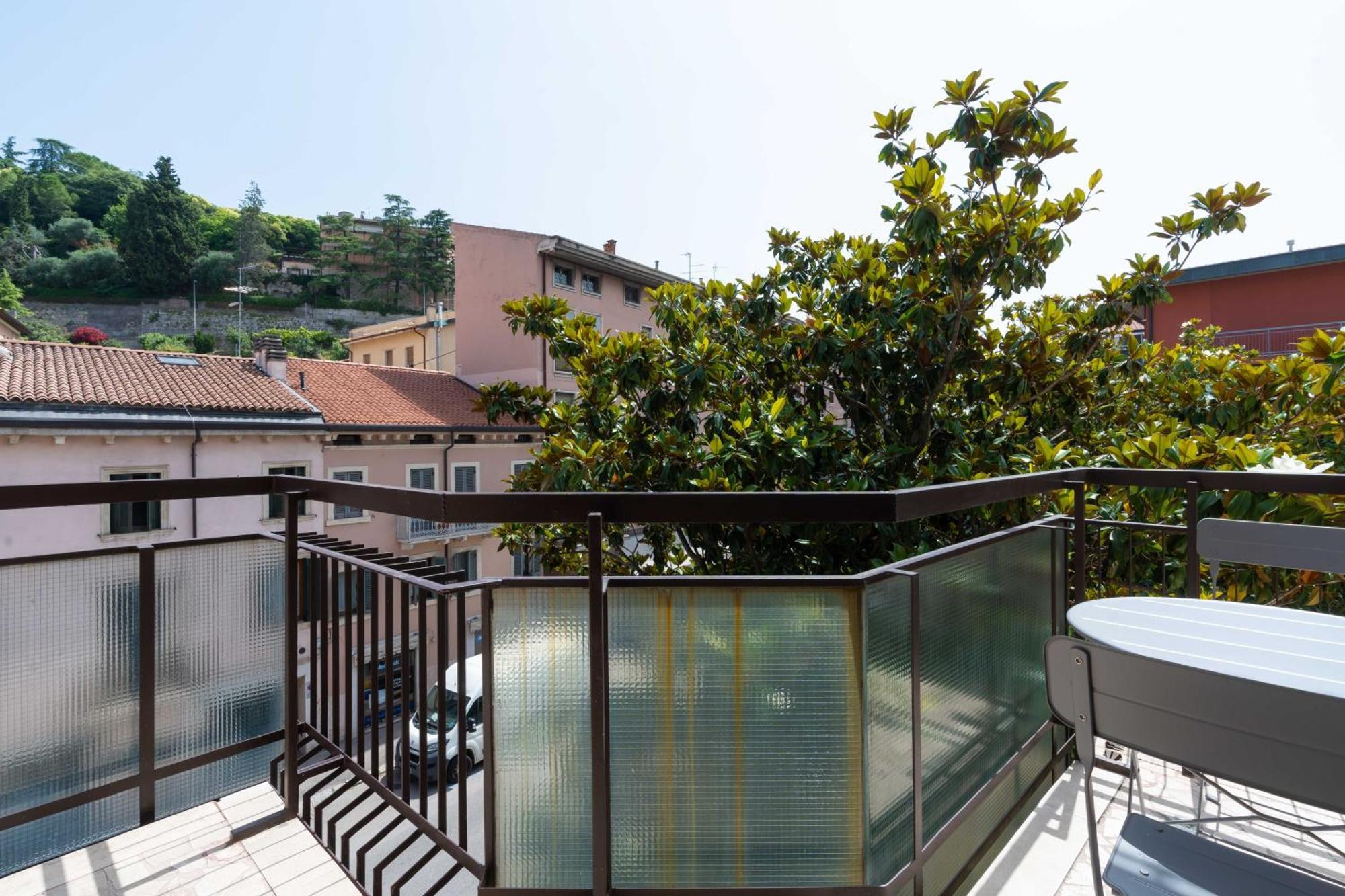Nino Bixio Apartment Verona Kültér fotó